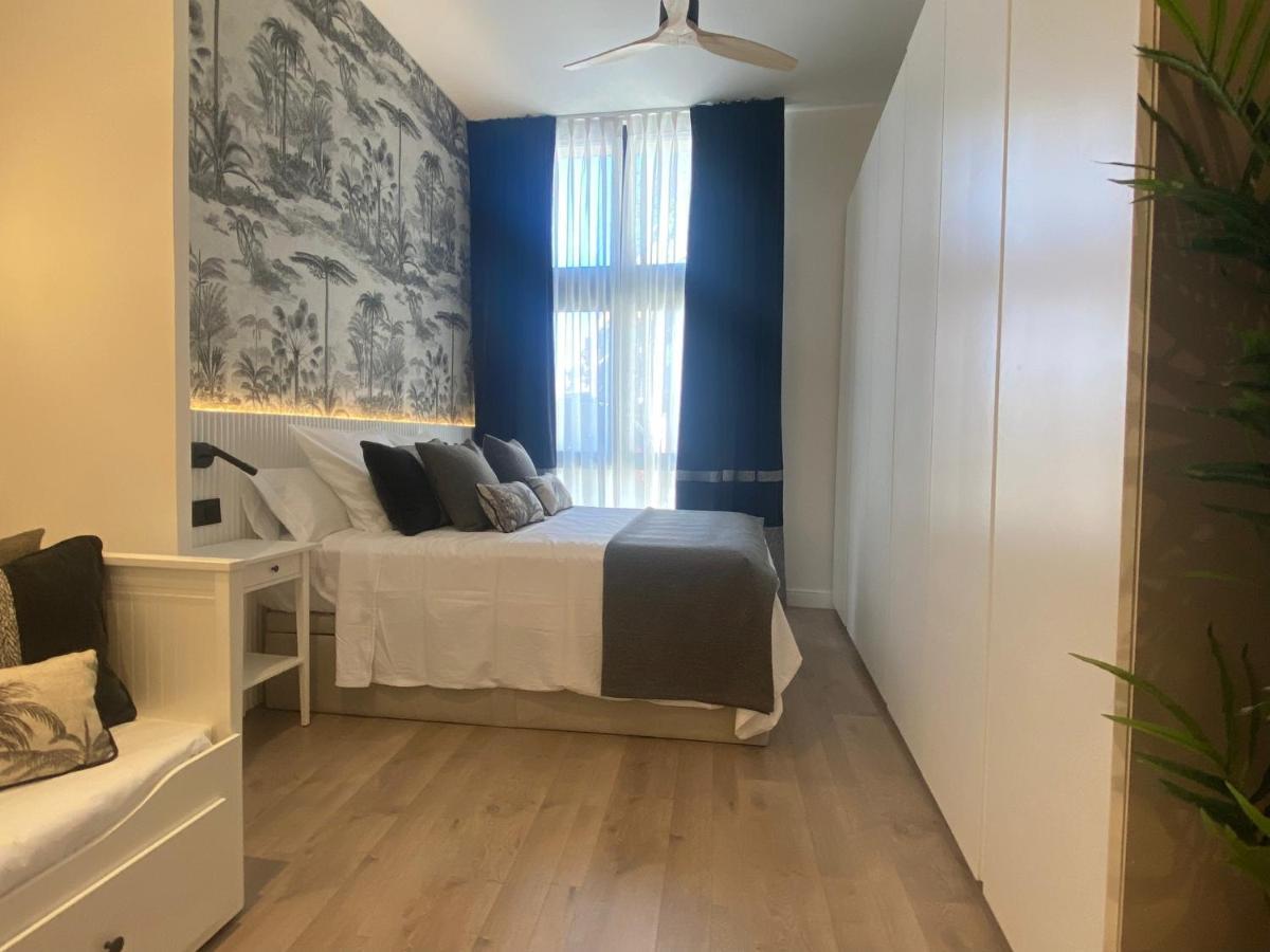 Apartamento Calle Alcala Madrid Bagian luar foto