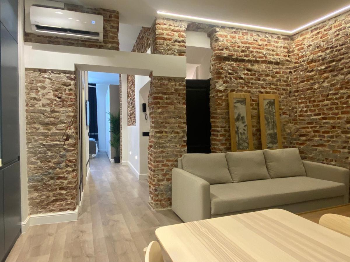 Apartamento Calle Alcala Madrid Bagian luar foto