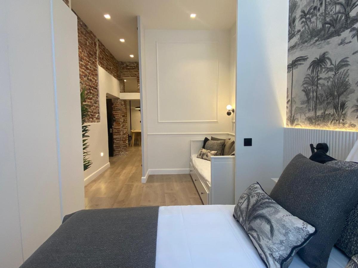 Apartamento Calle Alcala Madrid Bagian luar foto
