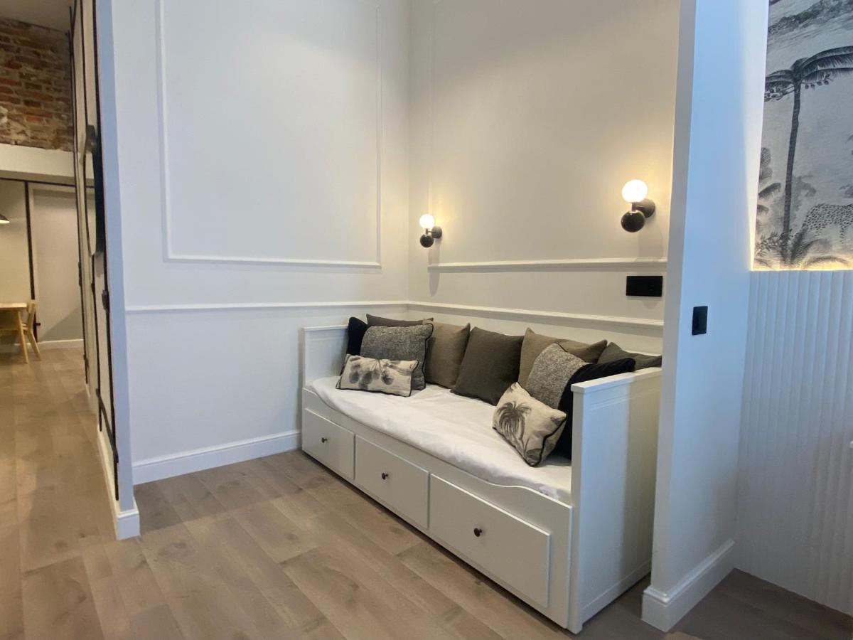Apartamento Calle Alcala Madrid Bagian luar foto